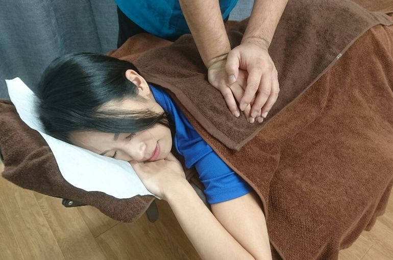 赤羽　マッサージ　遅い時間　日本人