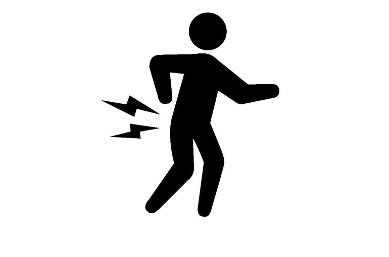 腰痛　マッサージ　リラクゼーション